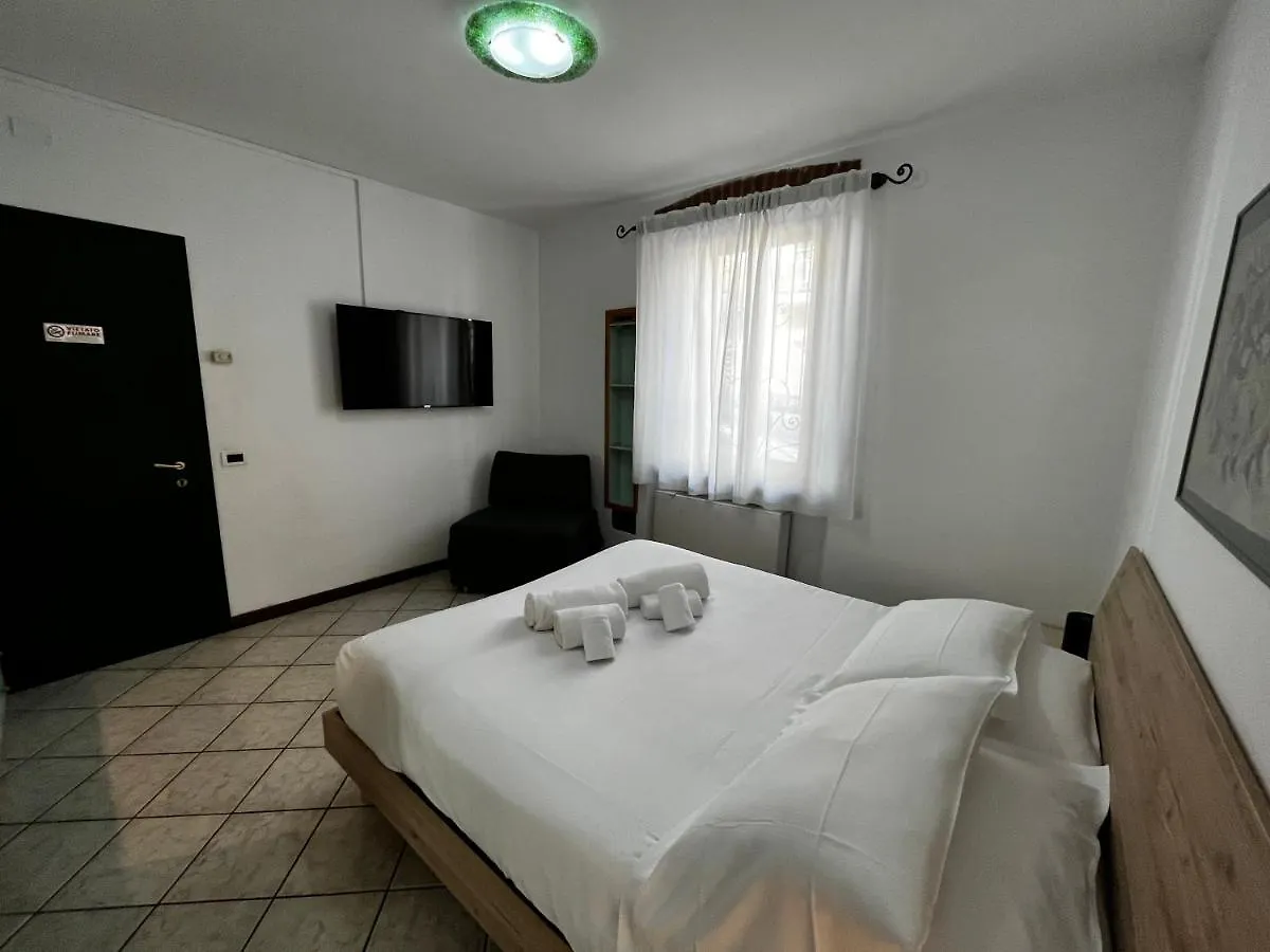 Hotel Casa Carlotta Follonica Gasthof